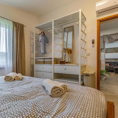 Holiday home 1 Bedroom Amazing In Skatari *
