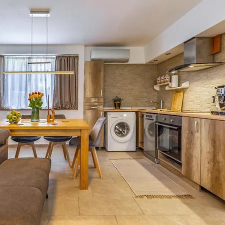 1 Bedroom Amazing In Skatari * Pula