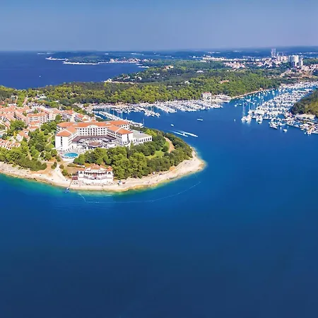 1 Bedroom Amazing In Skatari * Pula