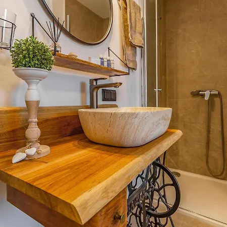 1 Bedroom Amazing In Skatari Prázdninový dům